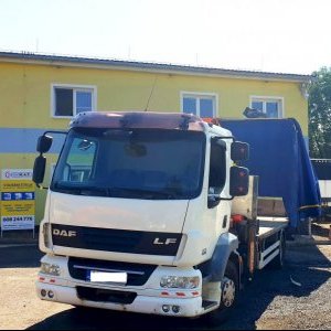 foto 15t DAF valník 6.5m+HR Palfinger plachta shrnovačka bez bočnic