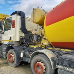 foto 9m3 beton mix Kurta 8x4 DAF autodomíchávač