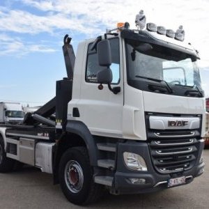 foto 6x4 Eur6 DAF kontejner