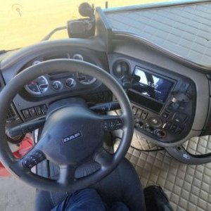 foto 6x4 hydr. 61t DAF XF105.460 manual tahač