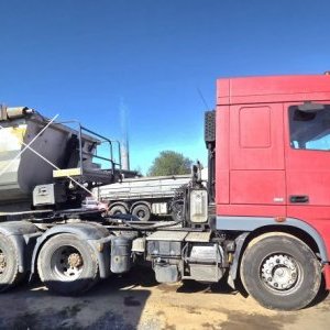 foto 6x4 hydr. 61t DAF XF105.460 manual tahač