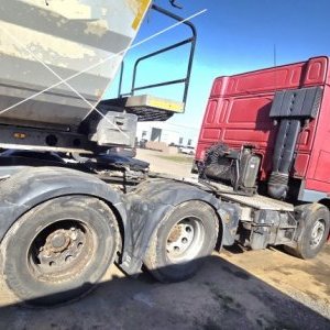 foto 6x4 hydr. 61t DAF XF105.460 manual tahač