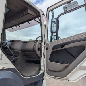 foto 6x4 Eur5 DAF kontejner + HIAB 16tm