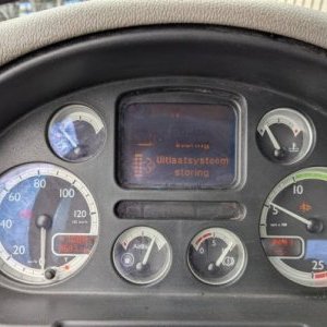 foto 6x4 Eur5 DAF kontejner + HIAB 16tm